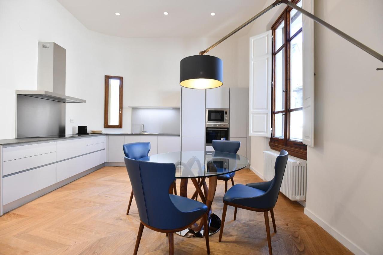 Cappelle Medicee Luxury Flat * Florenz